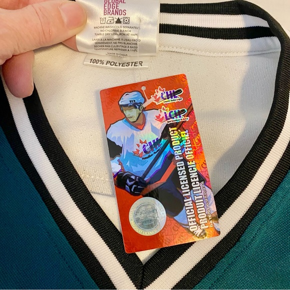 Saskatoon Blades Hockey Jersey Stitched Sewn WHL CHL Fan Green Small NEW - Picture 4 of 6